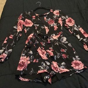 Long sleeve floral romper